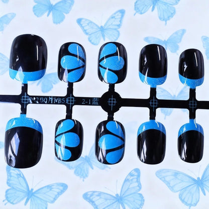 Detaillierte florale Acryl-Nagelkunst Brehn