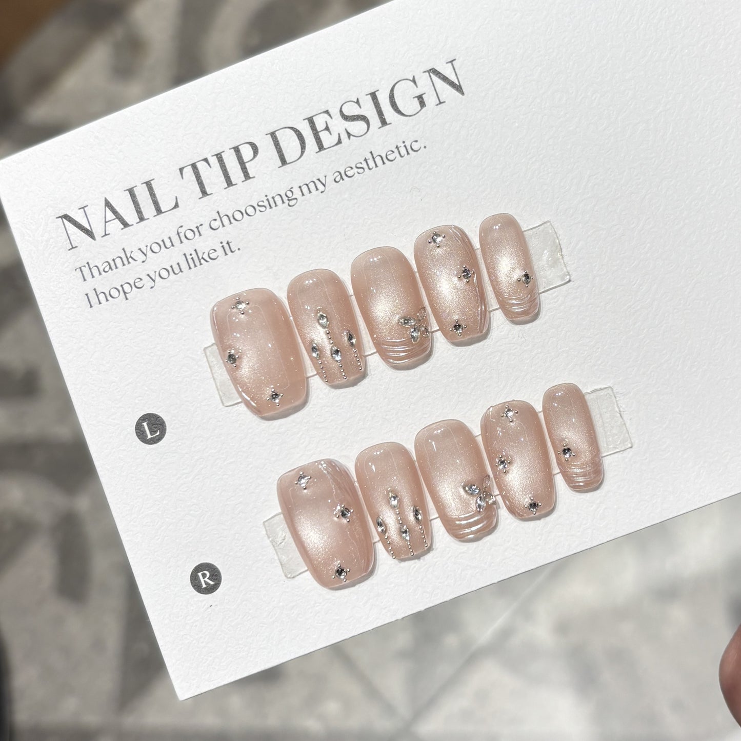 Kunstnägel mit Glamourösen Strass-Design Brehn