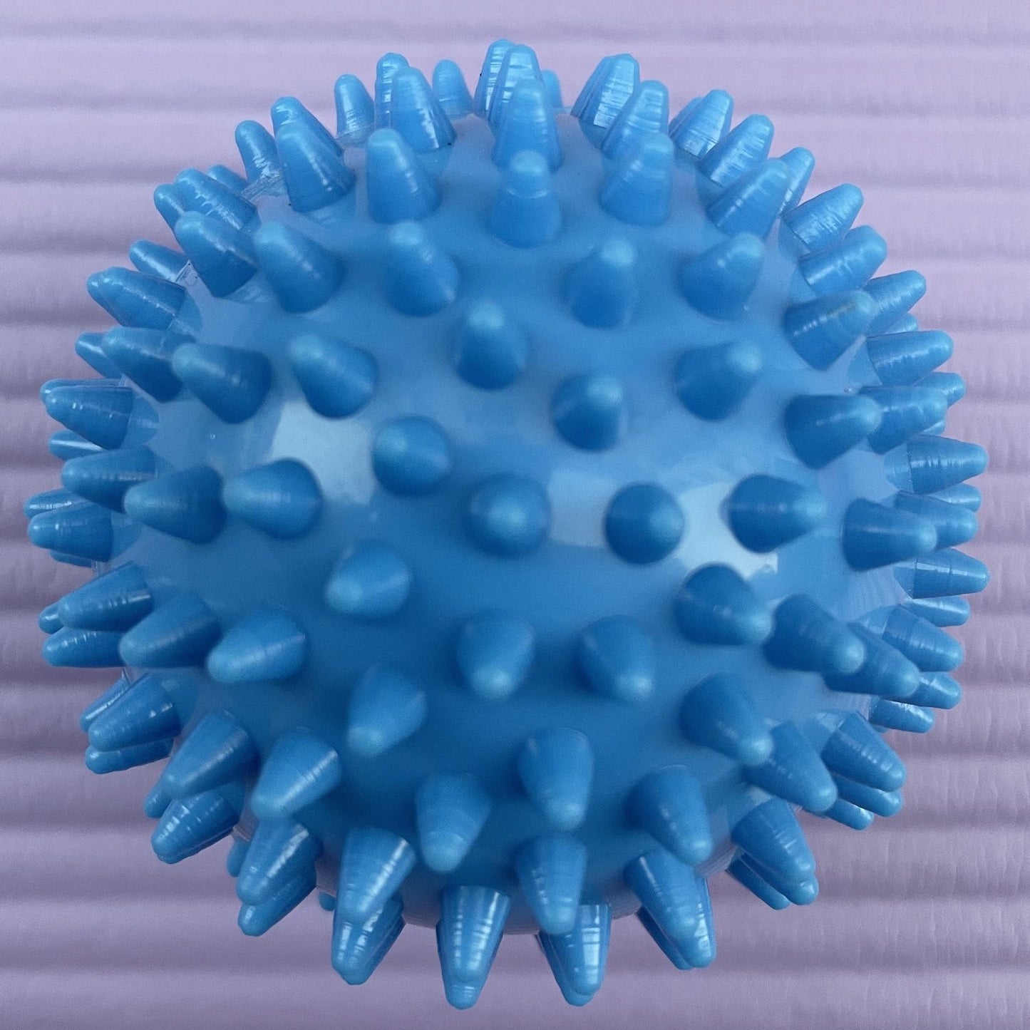 Massageball mit Noppen Brehn