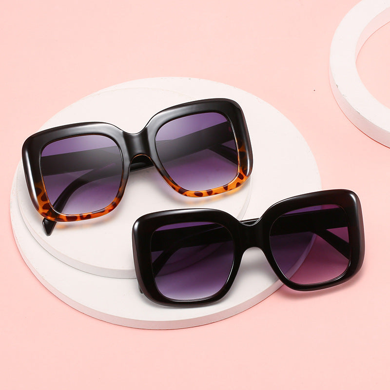 Damen oversized quadratische Sonnenbrille mit hochwertigem Kunststoffrahmen Brehn