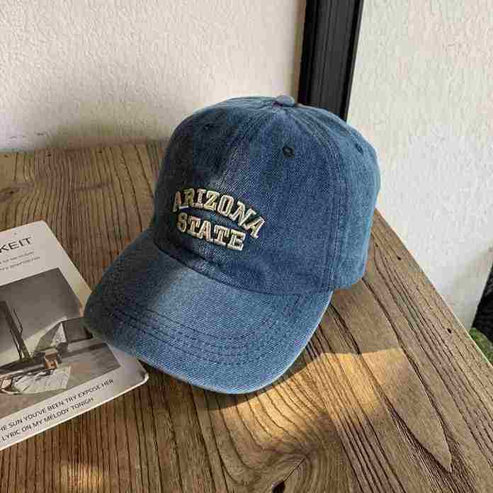 Unisex Vintage-inspiriertes besticktes Denim-Cap Brehn
