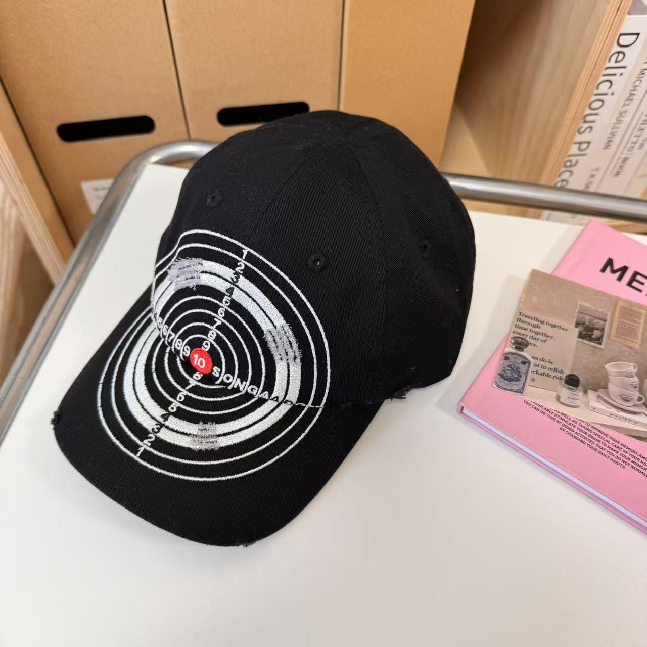 Herren Destroyed Graphic Baseball Cap Brehn