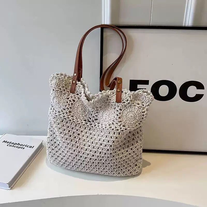 Häkel-Handtasche mit Langlebigen Ledergriffen Brehn