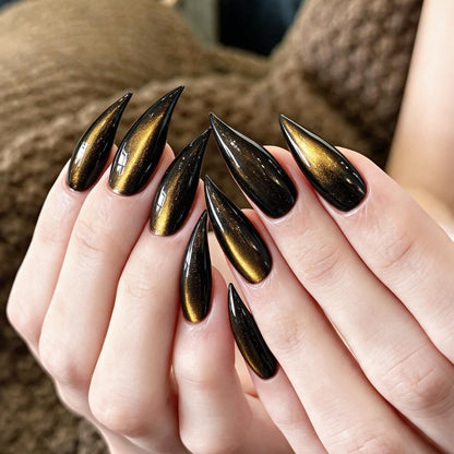 Künstlerisches Stiletto Press-On Nagelset mit glänzendem Finish Brehn