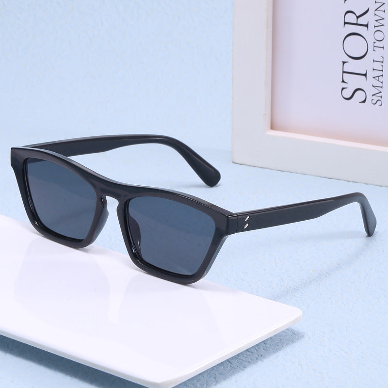 Damen modische Sonnenbrille im trendigen geometrischen Design Brehn