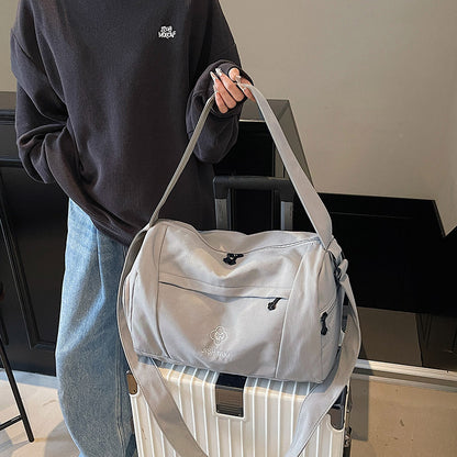 Stylische leichte Duffel Brehn