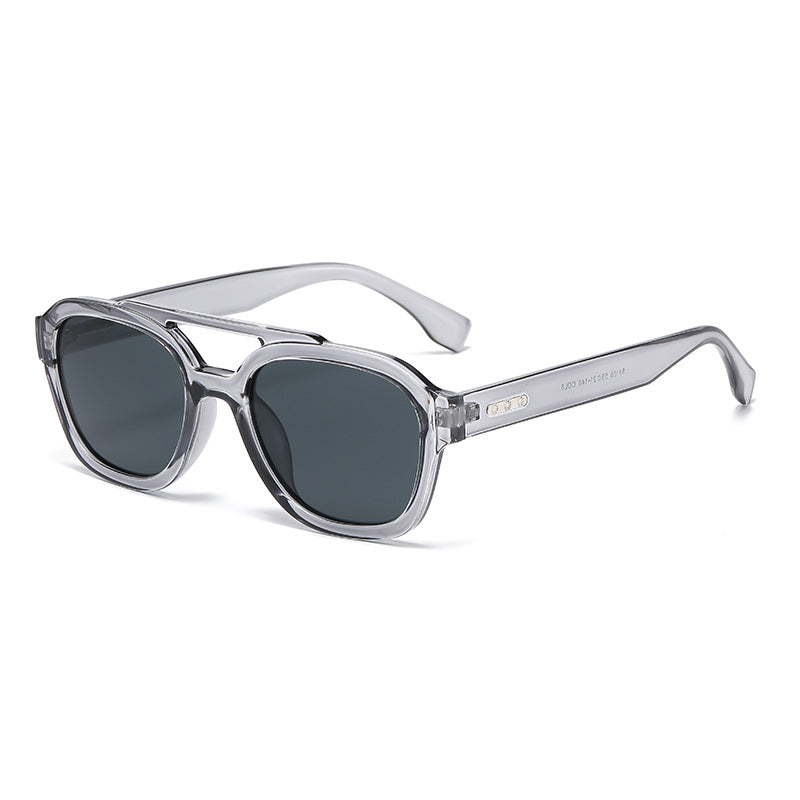 Damen stilvolle Sonnenbrille im modernen Design Brehn