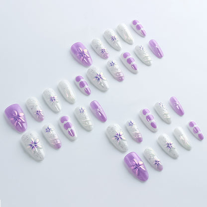 Dekorative Blumen Press-On Nagelkollektion Brehn
