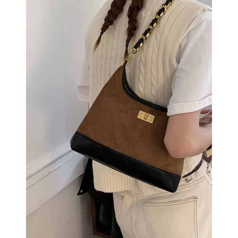 Gepolsterte Wildleder Hobo Handtasche Brehn