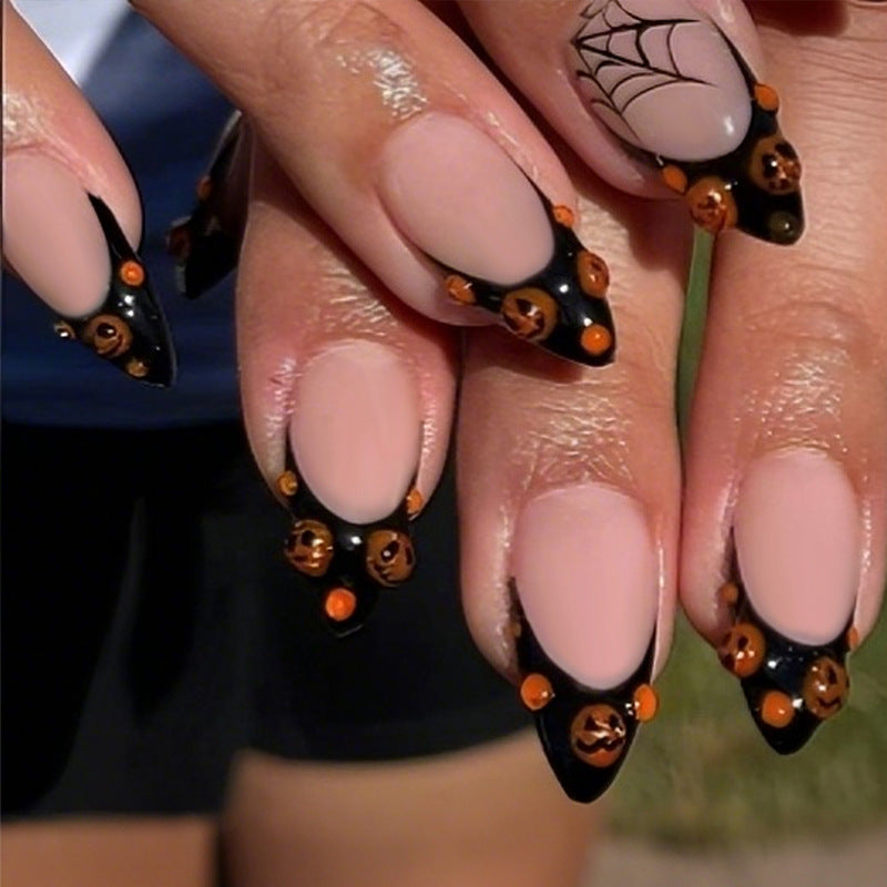 Halloween Kunstnagelset mit gruseligen Motiven und gleitendem Design Brehn