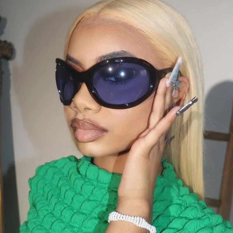 Damen stylische Sonnenbrille mit ergonomischem Design und schützendem UV-Filter Brehn