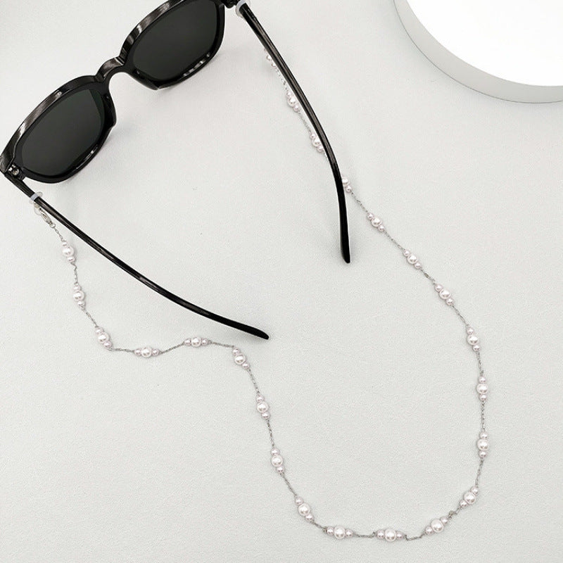Stylische Brillenhalterungskette Brehn