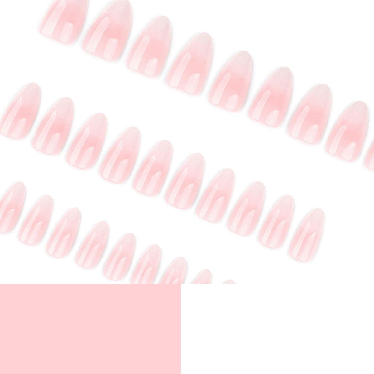 Stilvolle Nagelverlängerungen mit zartem Ombre-Design Brehn