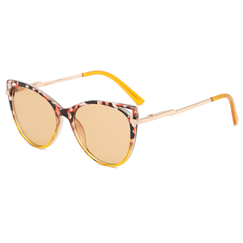 Damen trendige Katzenaugen Sonnenbrille mit verspiegelten Gläsern Brehn