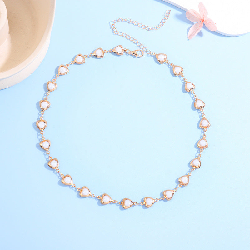 Herzförmige Edelstein Choker Halskette Brehn