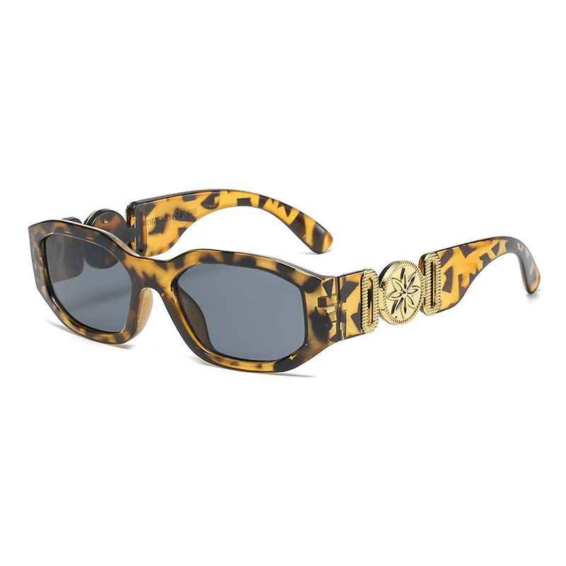 Damen Trendige und stilvolle Sonnenbrille mit luxuriösen Details Brehn
