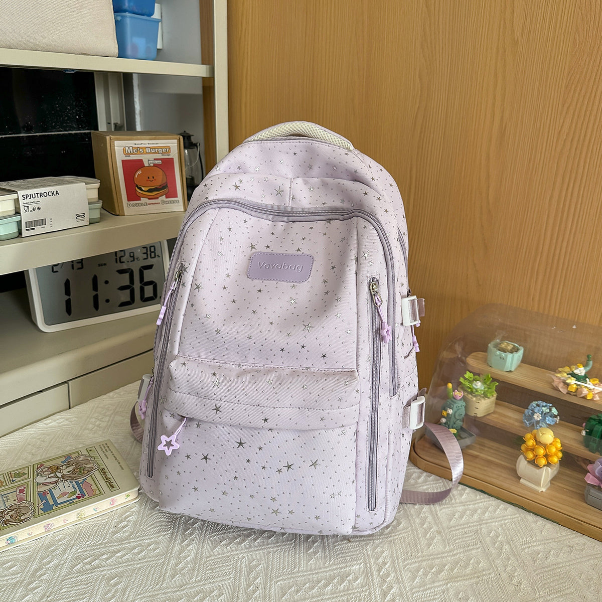 Stylischer Mehrzweck-Rucksack mit dekorativen Akzenten Brehn