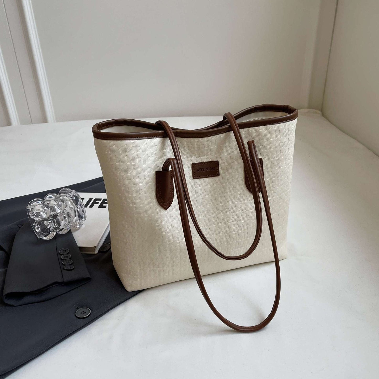 Elegante strukturierte Tote Bag Brehn