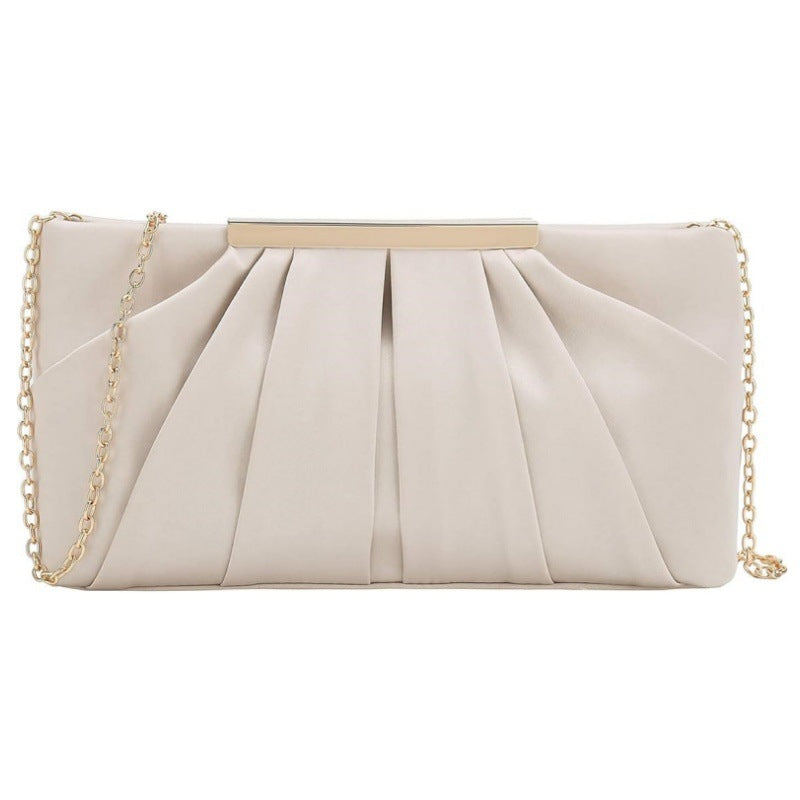 Elegante Clutch mit Raffinierten Faltendetails Brehn