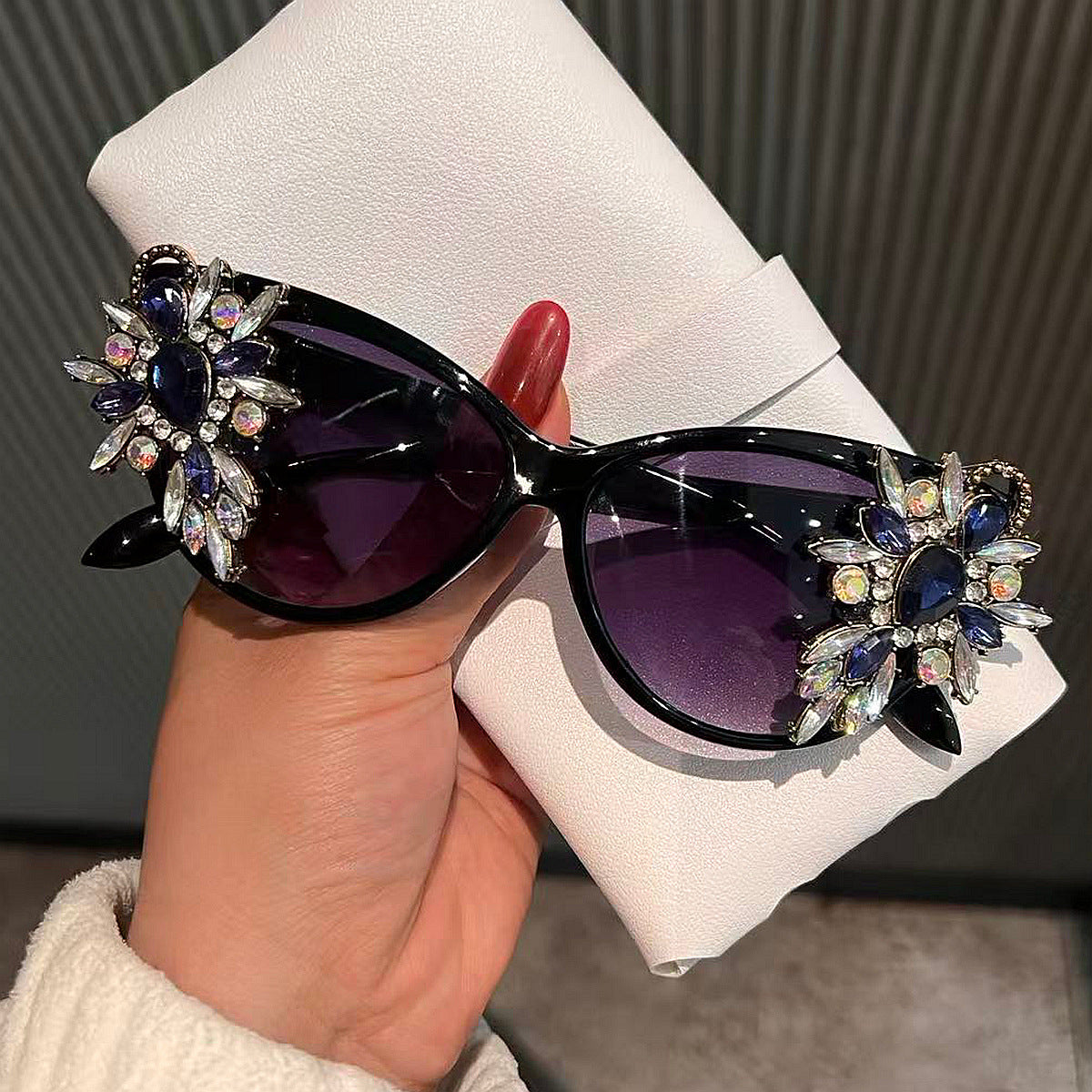 Damen Sonnenbrille mit exklusivem Schmuckdesign Brehn