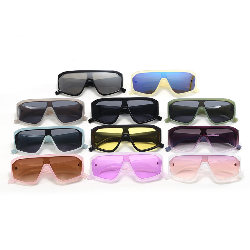 Damen Modische Oversized-Sonnenbrille im futuristischen Design Brehn