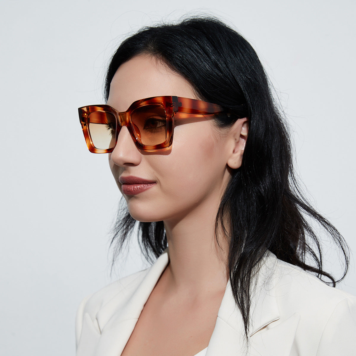 Damen modische quadratische Sonnenbrille mit transparentem Rahmen Brehn