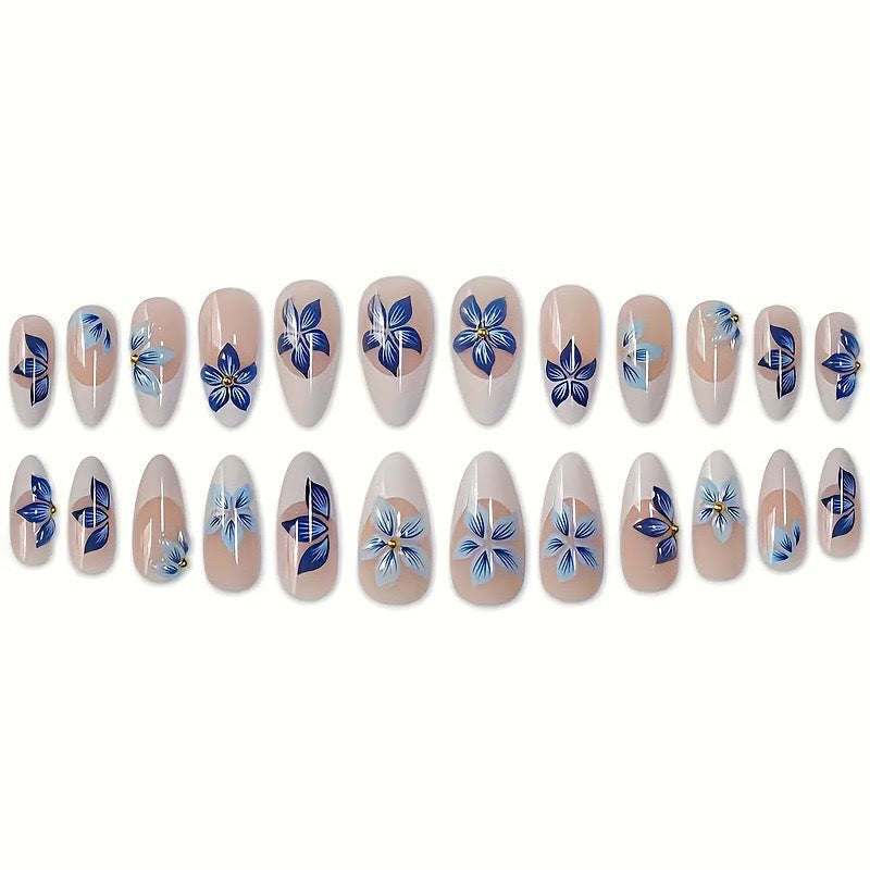 Elegante Blumige Acryl-Nagelverstärkungen Brehn
