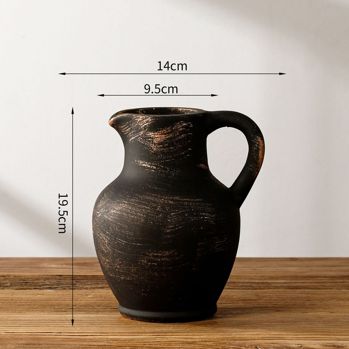 Elegante und Rustikale Keramikkaraffe Brehn