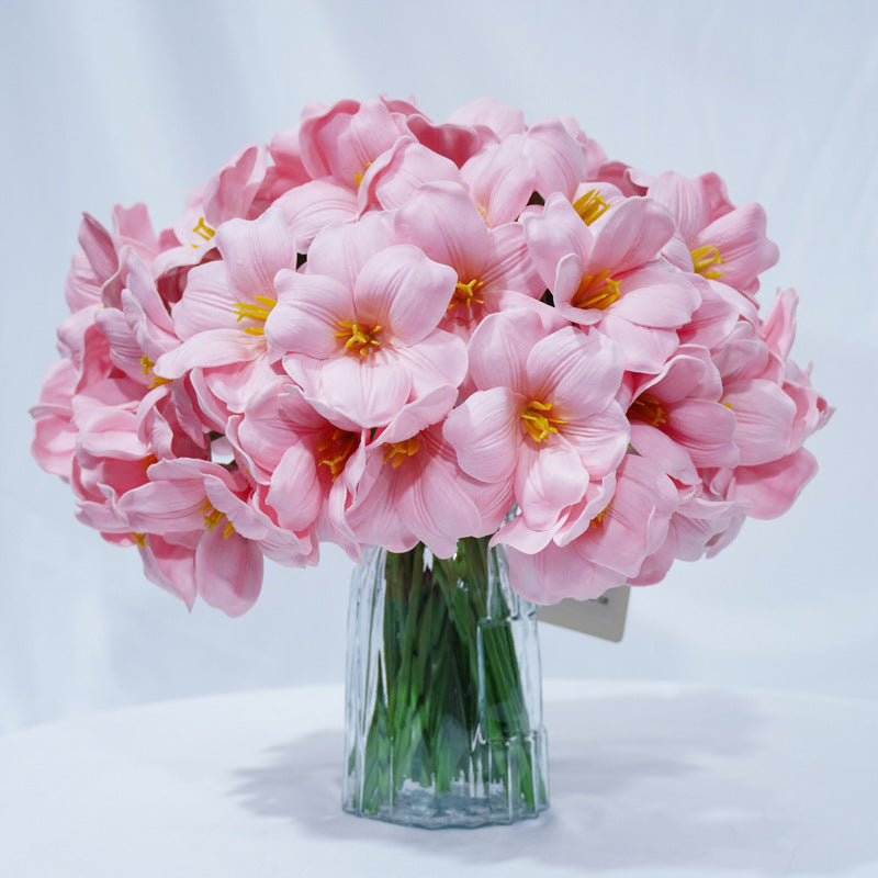 Lebensechter Gelber Blumenstrauß