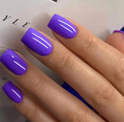 Glänzender Nagellack Brehn