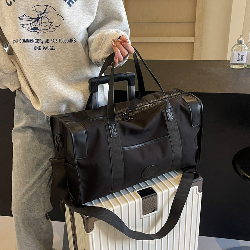 Sportliche Freizeit-Duffel-Tasche mit Strapazierfähigem Material und Verstellbarem Schultergurt Brehn