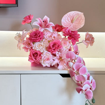 Lebendige künstliche Blumen-Mittelstück-Anordnung