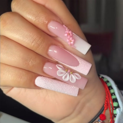 Glamouröse Glitzer-Stiletto Press-On Nägel Brehn