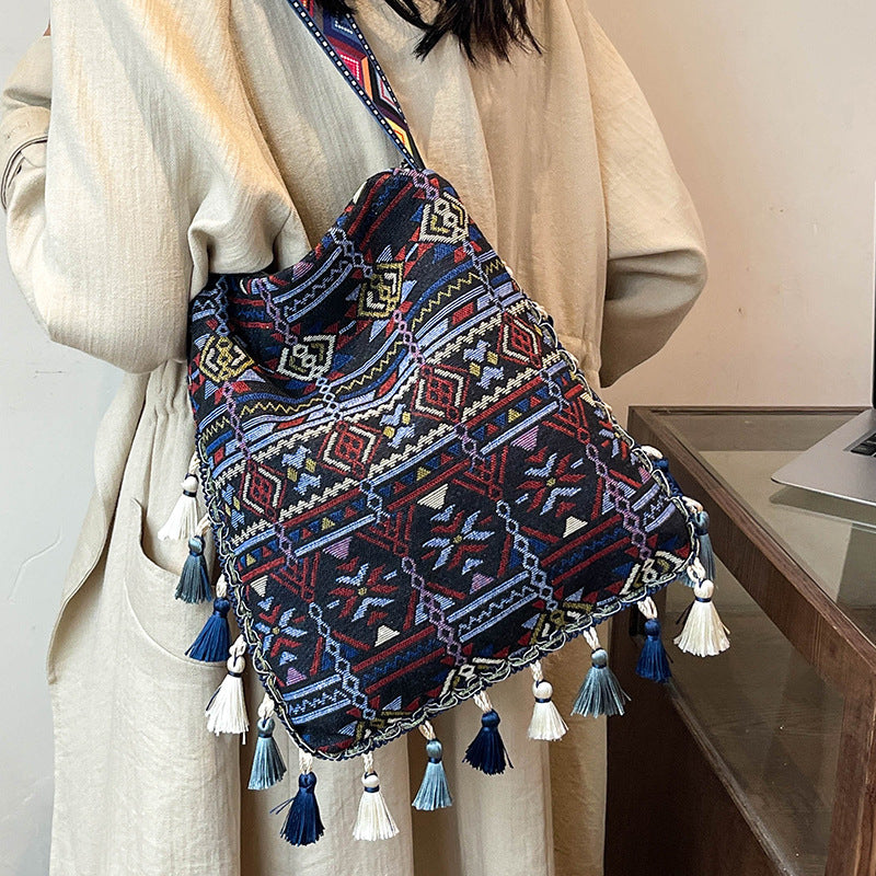 Bohemian Quasten Schultertasche