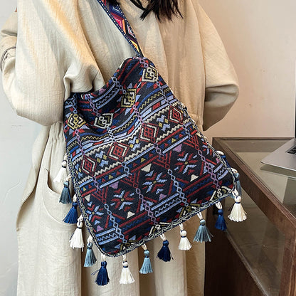 Bohemian Quasten Schultertasche
