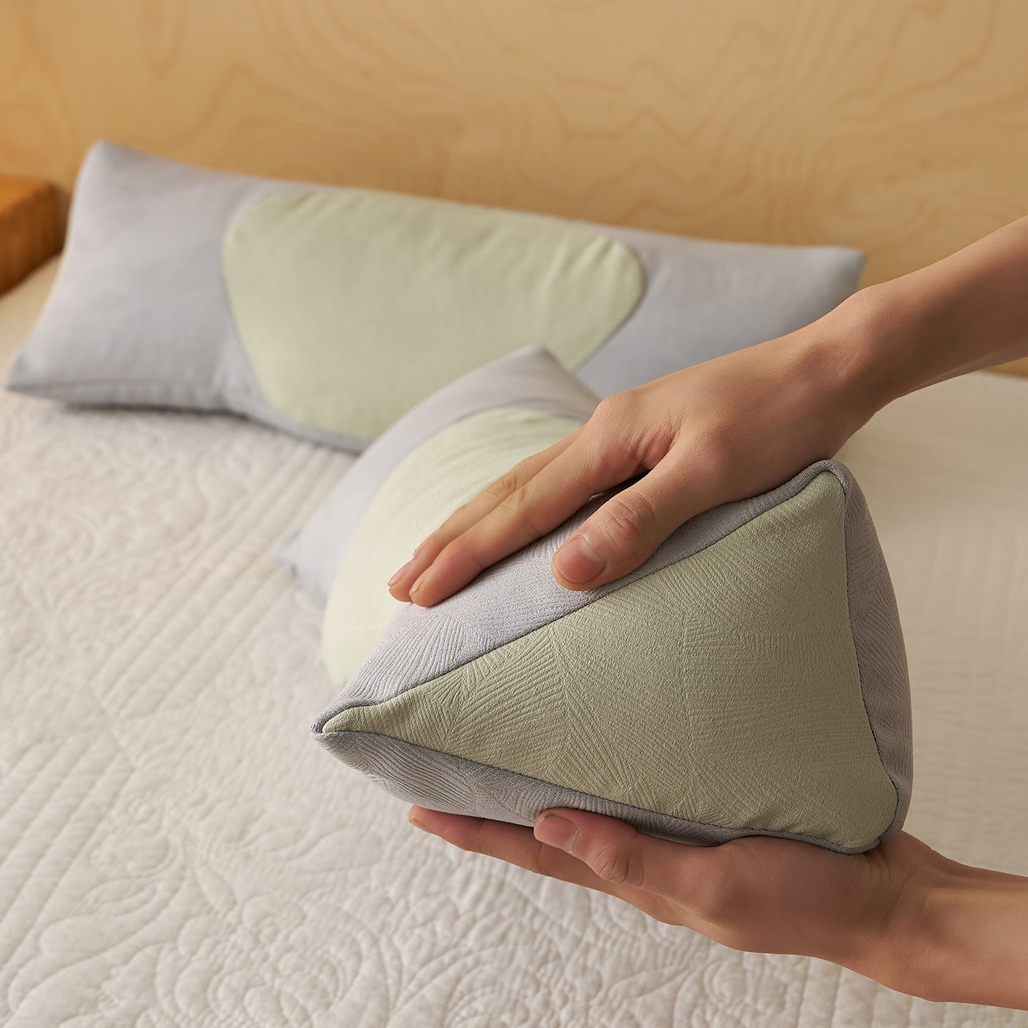 Ergonomisches Relaxkissen mit Innovativer Kontur Brehn