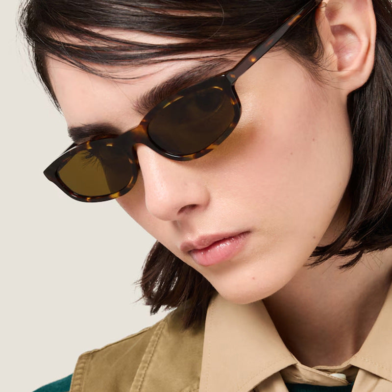 Damen modische Sonnenbrille mit elegantem Design Brehn