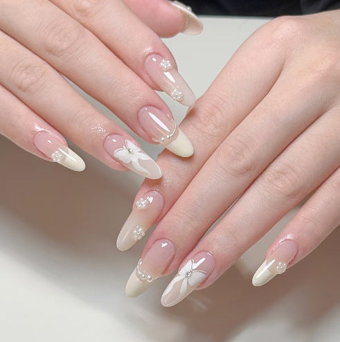 Künstlerische Blumen- und minimalistische Fingernägel zum Aufkleben Brehn
