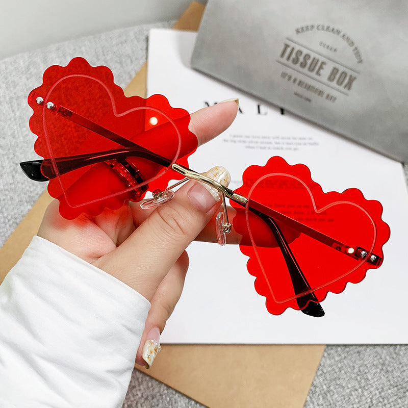 Damen Cat-Eye Sonnenbrille im einzigartigen Herzdesign Brehn