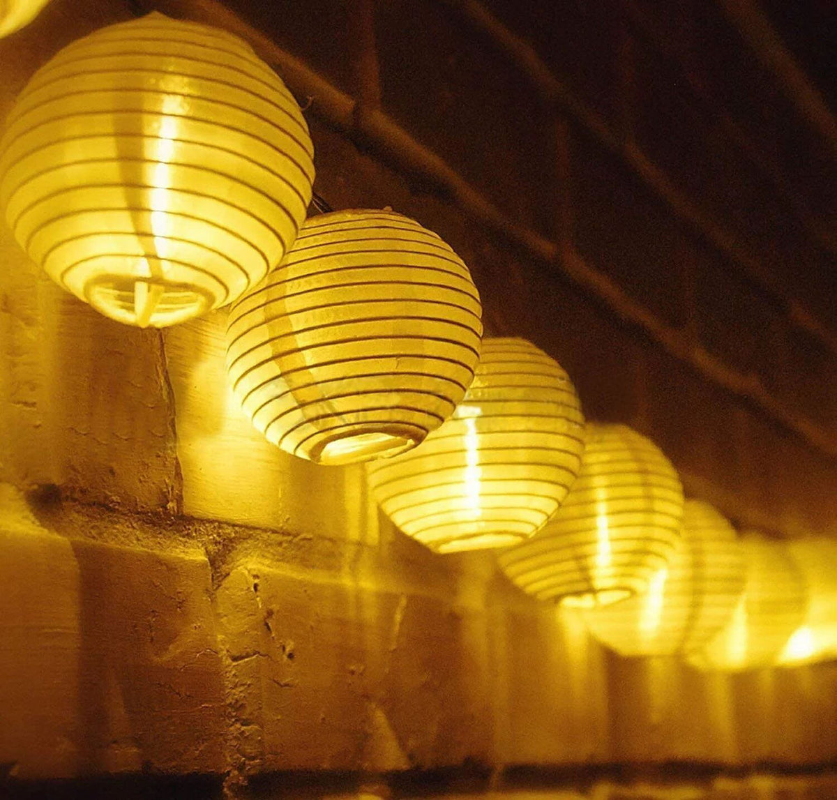 Dekorative LED Laternen Lichterkette Brehn