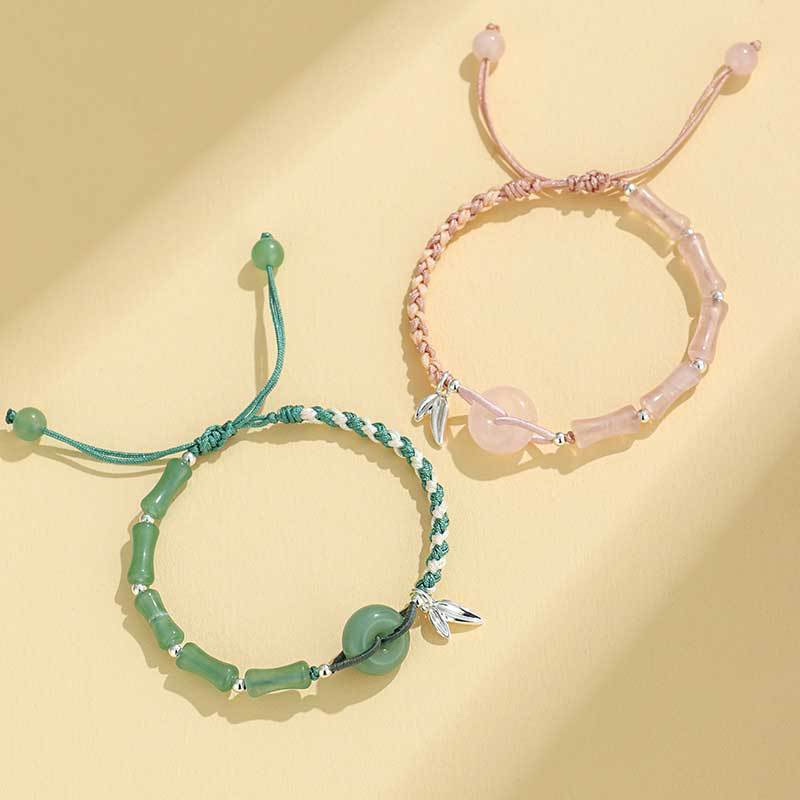 Verstellbares Armband mit Edelstein- und Blatt-Anhänger Brehn
