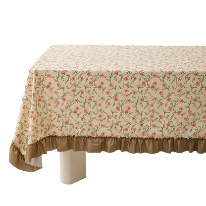 Tischdecke mit floraler Vintage-Print‑Optik und gerafftem Volant Brehn