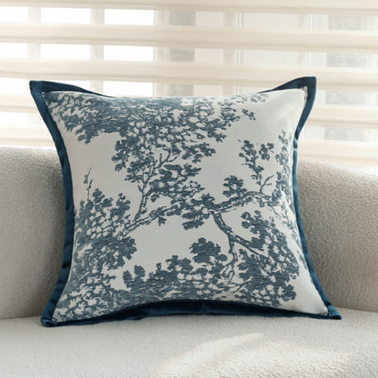 Quadratischer Kissenbezug mit feinem Toile‑Jacquard und seidiger Kederkante Brehn