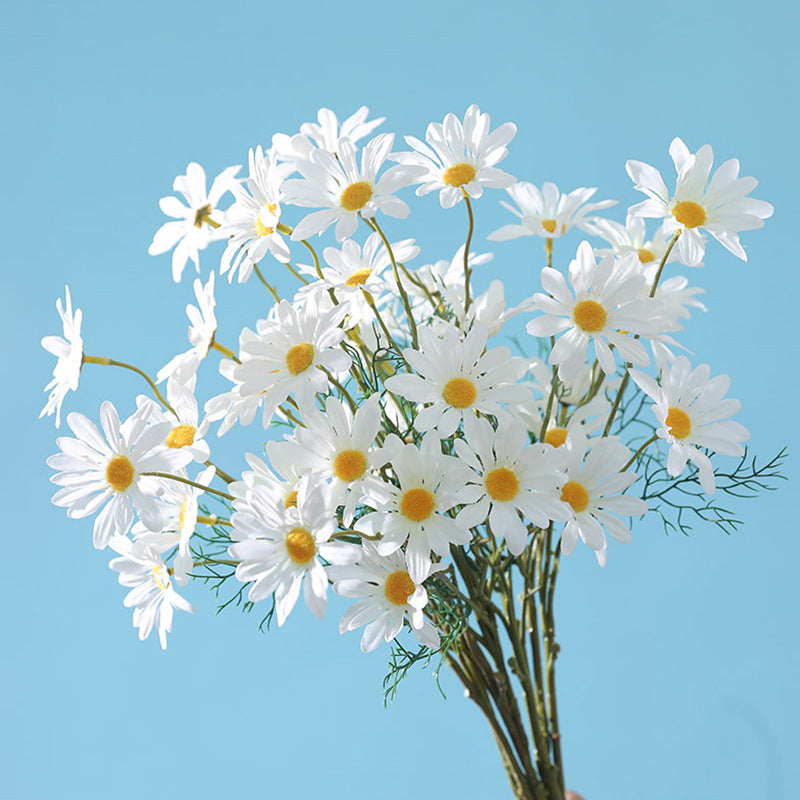 Dekorative Blumenarrangement für die Innenanzeige