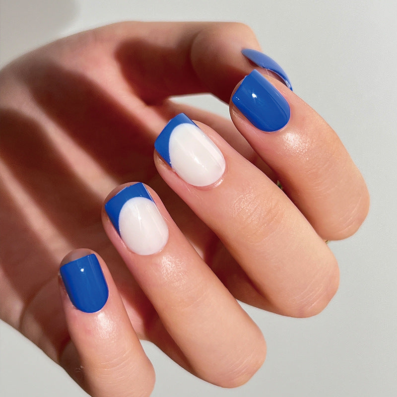 Kunstvolle Nagelkunst mit kreativem Design Brehn