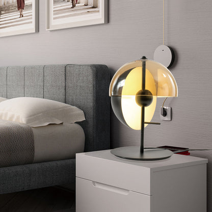 Geometrische Tischlampe mit einzigartigem Dual-Schirm-Design