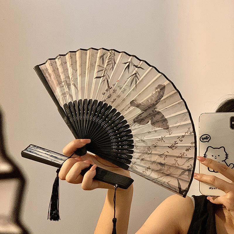 Handgefächer mit Elegantem Schmetterlingsdesign Brehn