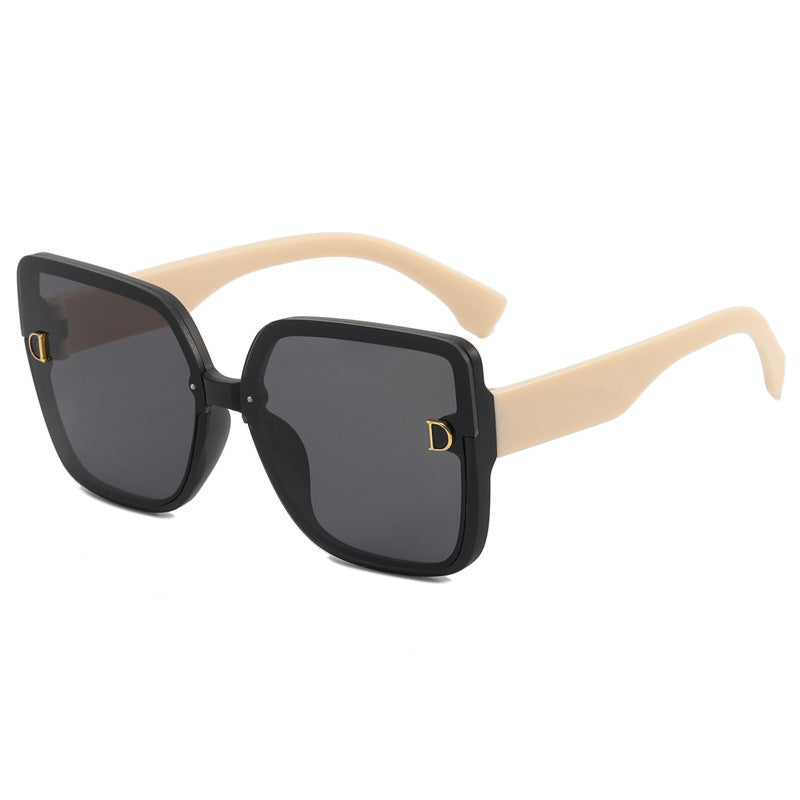 Damen modische quadratische Sonnenbrille im minimalistischen Design Brehn