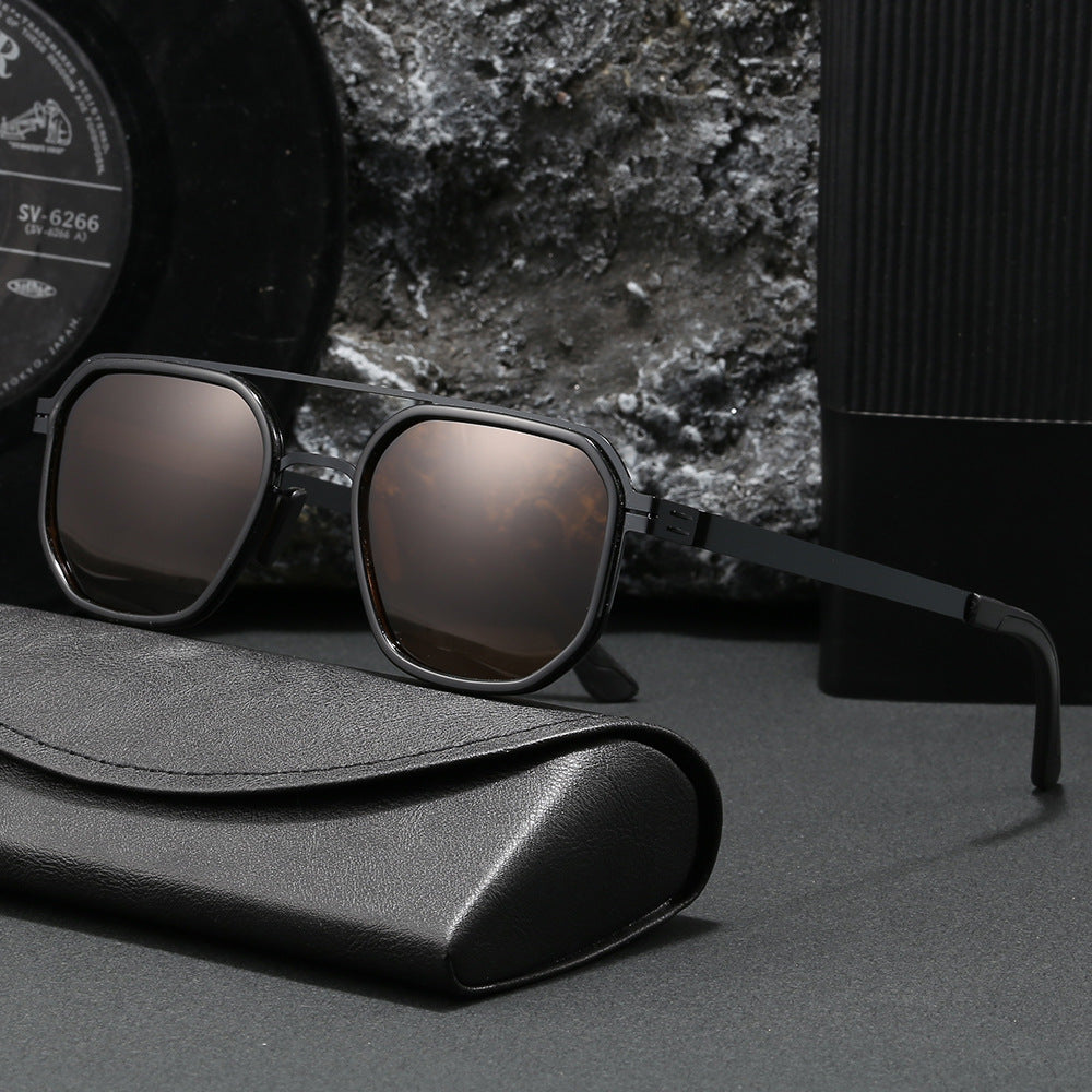 Damen modische Sonnenbrille im modernen stilvollen Design Brehn