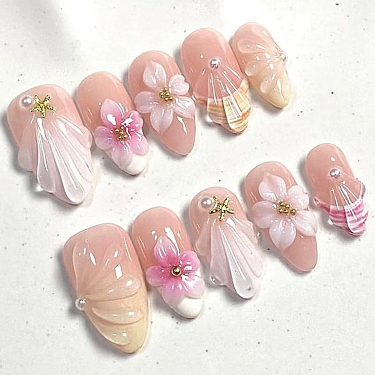 Elegantes Blumendruck-Press-On-Nagelkunst-Set